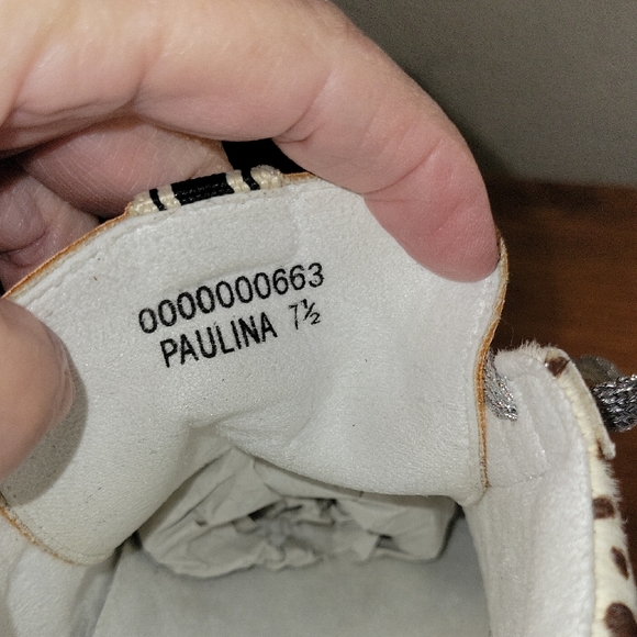 ShuShop Women's Sneakers - White, Black, Tan - Picture 8 of 9